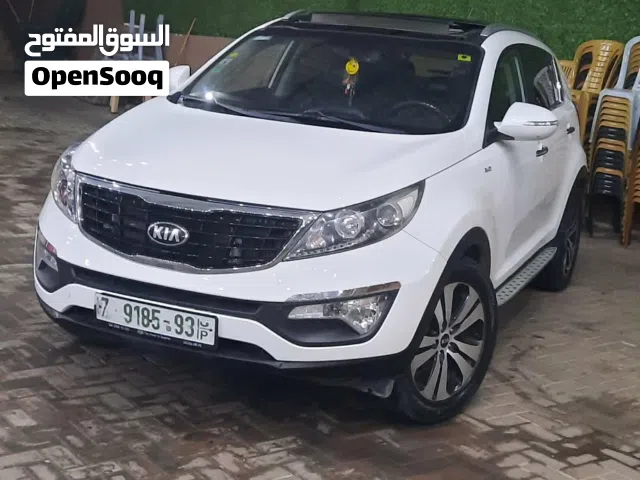 كيا سبورتاج 2011 نضيف