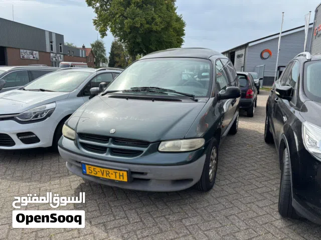 Used Chrysler Voyager in Tripoli