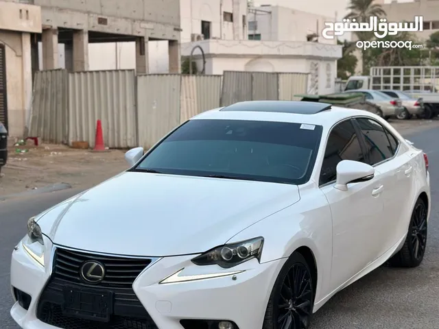 لكزس is 250 2015 خليجي رقم 1 داخليه احمر ارباقات وكالة مفحوص جاهز