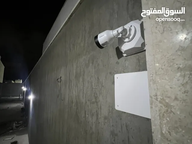 فني تركيب كاميرات المراقبة