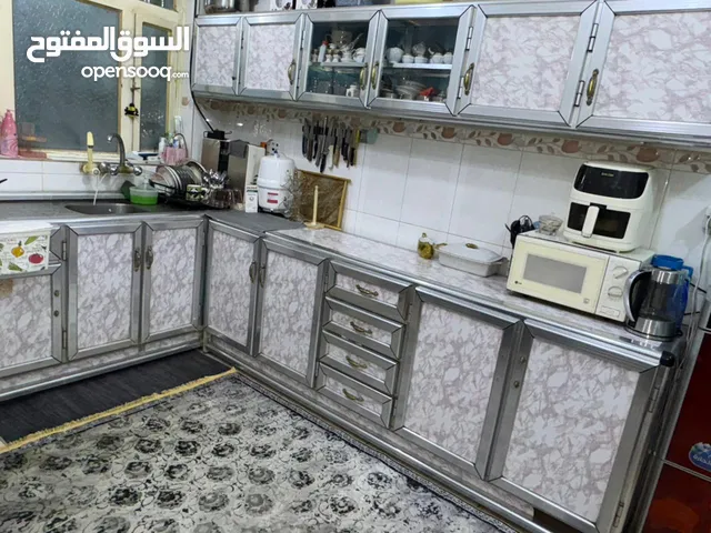 كاونتر للبيع مع مايكرويف LG مستعملات
