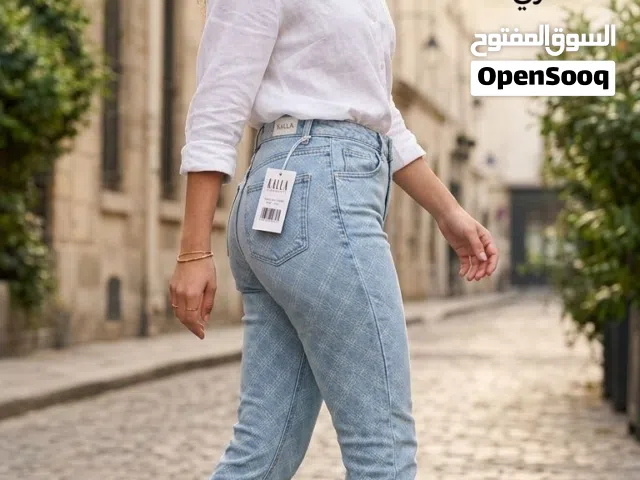 بنطلون جينز جديد مقاس 30 الى 31 بسعر مميز 5 دنانير يتوفر خدمة توصيل