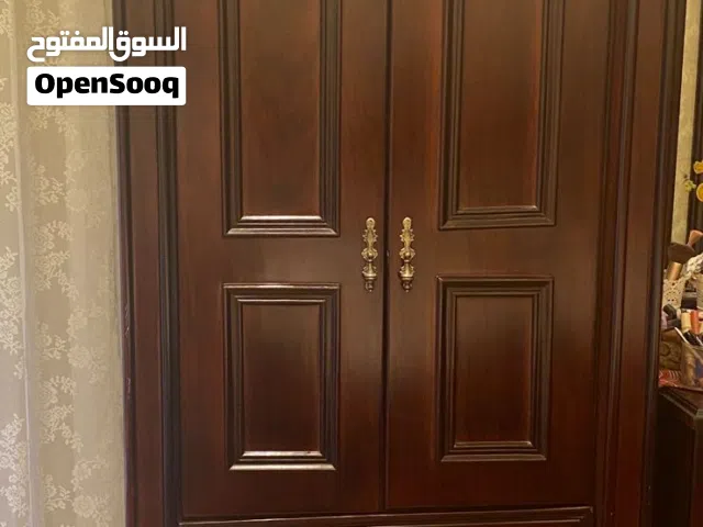 غرفة نوم بحاله ممتازه للبيع