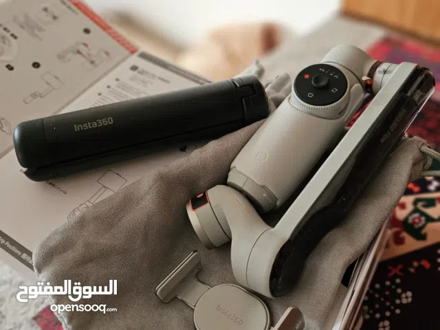 Insta360 Flow – مثبت تصوير للهواتف  مستعمل بحالة الوكالة