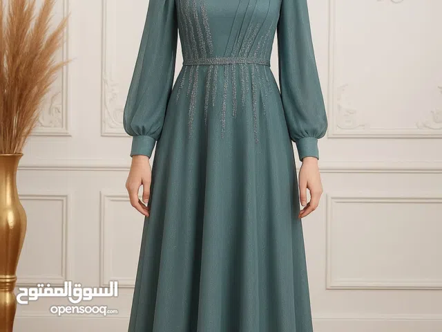 فستان مميز للمناسبات 250واصل