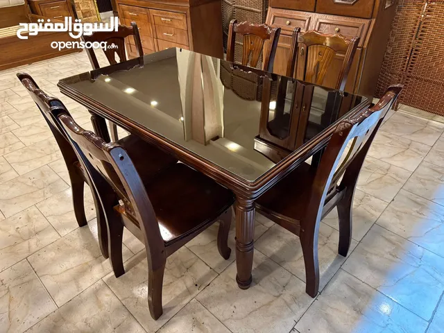 طاولة سفرة بسعر مغري