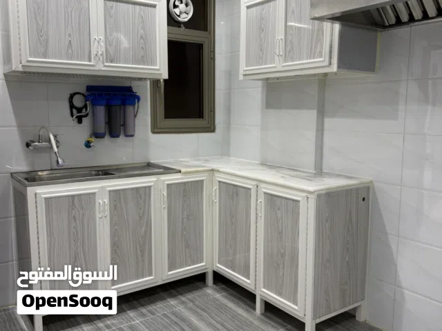 للايجار شقة دور ارضي مرتفع  الجهراء ش عبدالله بن جدعان