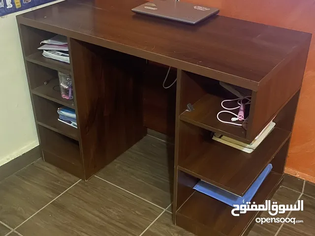 مكتب خشبي للدراسة بسعر اقل وجودة عاليه مصنوع بجودة عالية للبيع