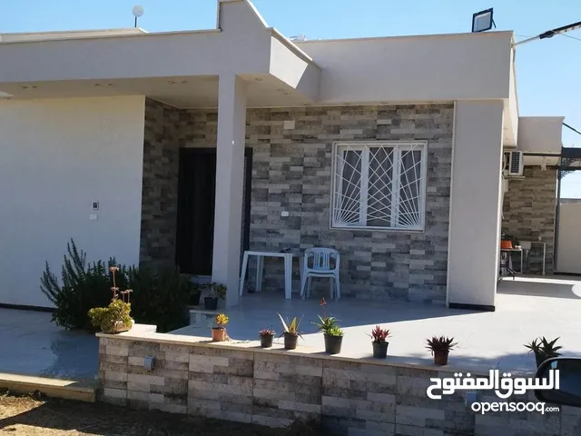 3 Bedrooms Farms for Sale in Tripoli Tajura