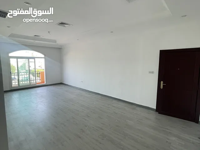 170 m2 3 Bedrooms Apartments for Rent in Hawally Bayan