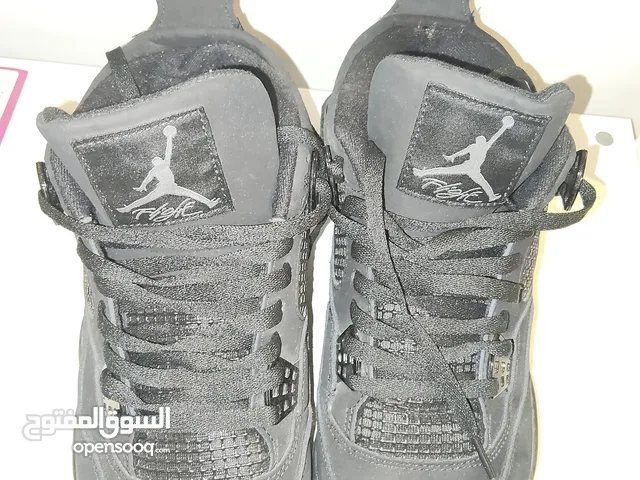 mirror Nike airforce black catللبيع