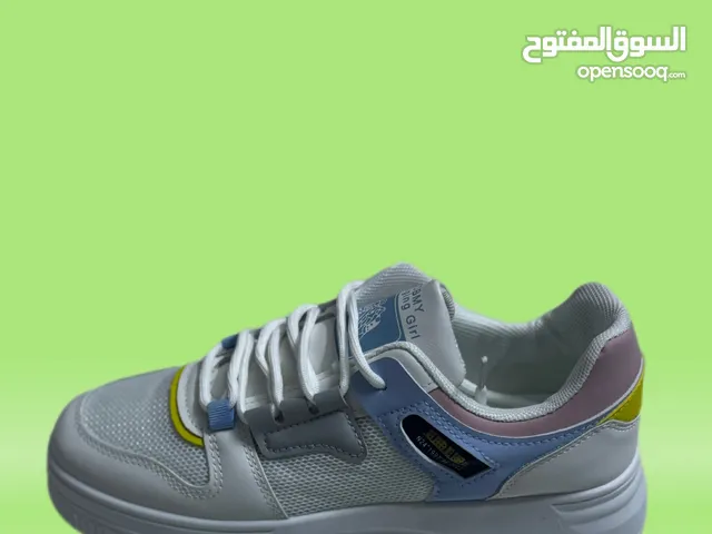حذاء نسائي رياضي مناسب للتمرين والمشي القياسات 37-38-39-40-41