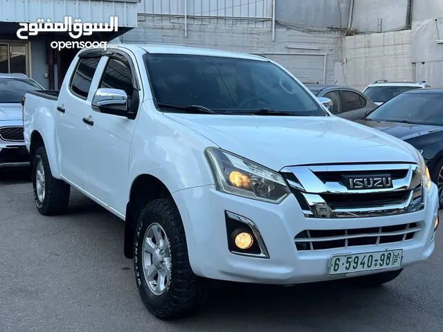Used Isuzu D-Max in Hebron
