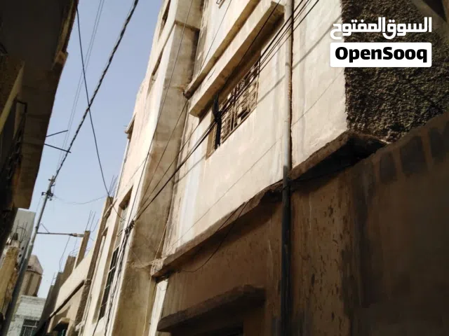 Building for Sale in Zarqa Al ghweariyyeh