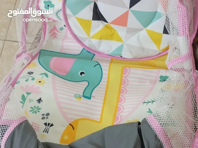 كوت وسرير بيبي