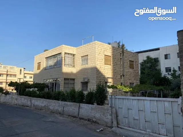 400m2 4 Bedrooms Townhouse for Sale in Amman Jabal Al Hussain