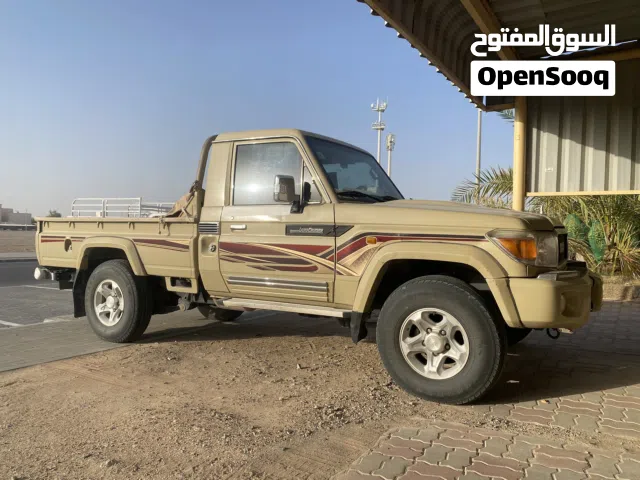2016 تويوتا لاند كروزر Pickup - Shas