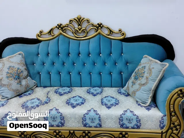 طخم قنفات 5 قطع للبيع مع زوليه و برده بسعر مناسب