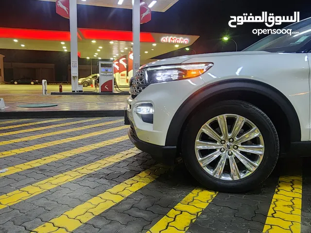 Used Ford Explorer in Al Batinah