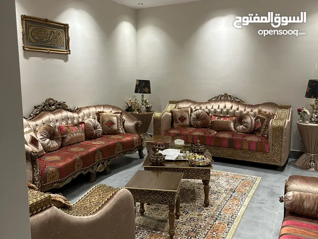 355 m2 More than 6 bedrooms Villa for Sale in Al Madinah Shuran