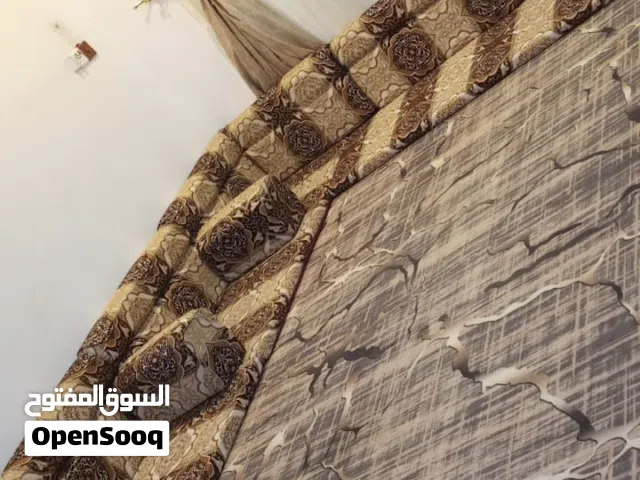 .. كعدة عربية كويتي ربل جديدة 13و80سم  7 منادر 12 مساند 7 تكيات 2 زواية