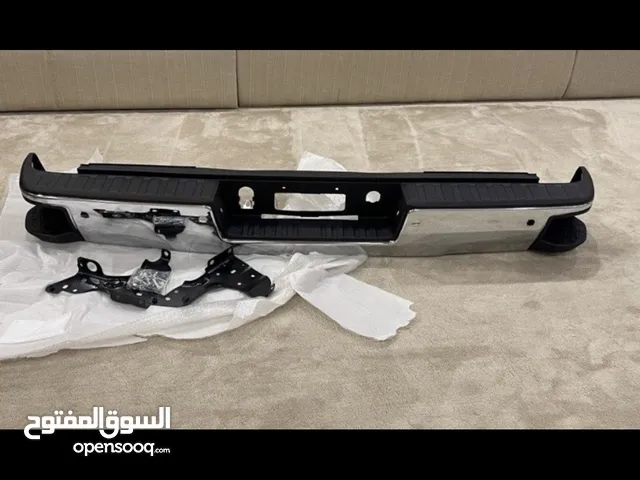 بيع دعامية خلفية مع فتحات حساسات لسييرا و سلفرادو 2014 الى 2018