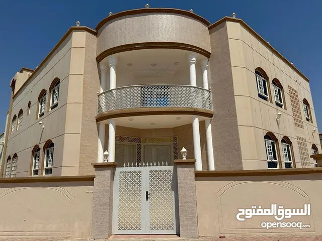 645 m2 More than 6 bedrooms Townhouse for Rent in Dhofar Salala