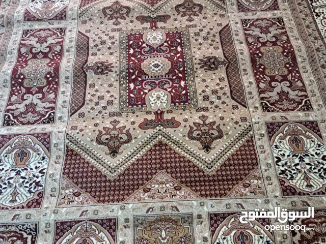 سجاد تركي أقره الوصف