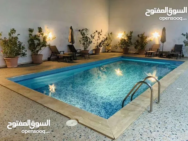 2 Bedrooms Chalet for Rent in Tripoli Ain Zara
