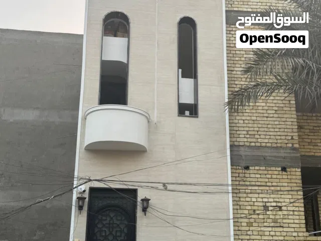 للبيع بيت في شارع فلسطين المهندسين مساحته 50 م