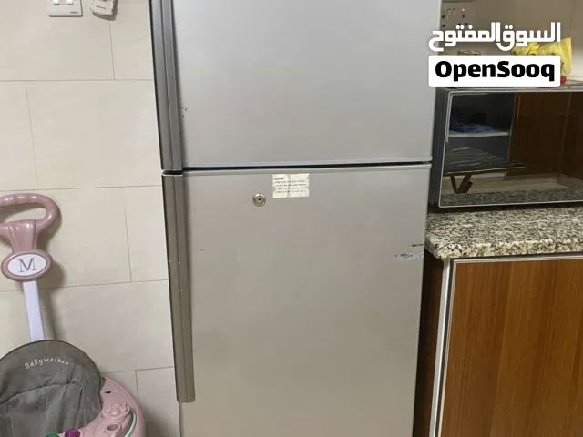 فرش مستعمل بحالة جيده للبيع مستعجل بسسب شفر