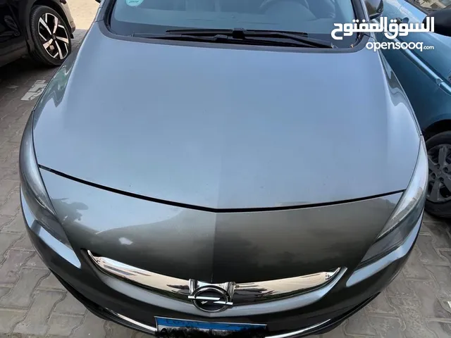 Used Opel Astra in Giza