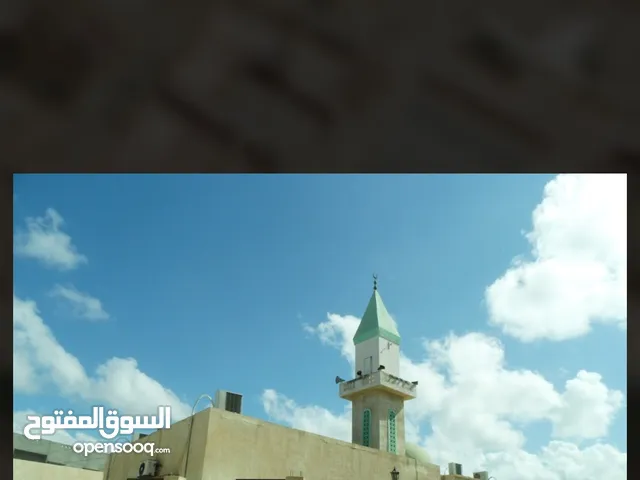 مـنـزل أرضـي قـديـم 120 متر الحشان سوق الجمعة