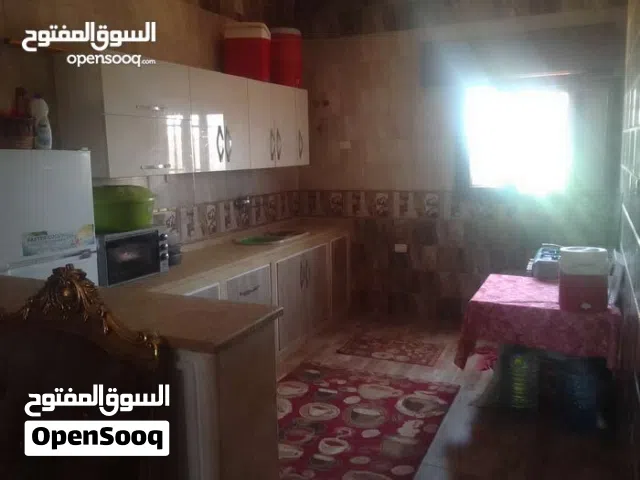 160 m2 3 Bedrooms Townhouse for Sale in Tripoli Ain Zara