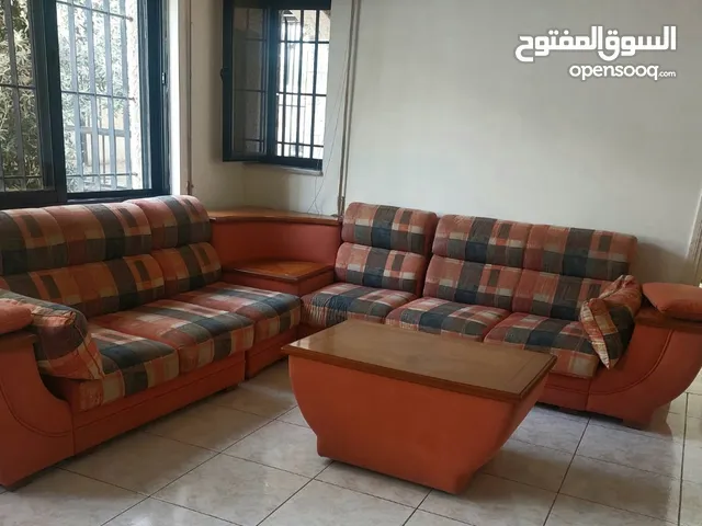 غرفة جلوس كورنر و طاولة وسطية
