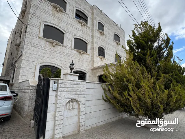 970 m2 3 Bedrooms Villa for Sale in Amman Tla' Al Ali Al Shamali