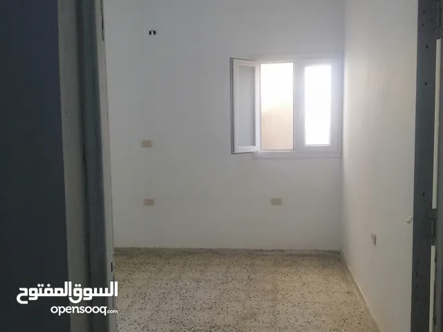 200 m2 3 Bedrooms Apartments for Rent in Tripoli Arada