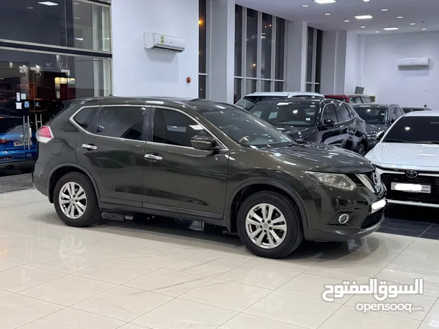 Nissan X-Trail 2015 (Green)