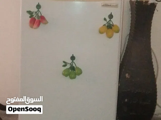 ثلاجه للبيع جديده بسعر طري