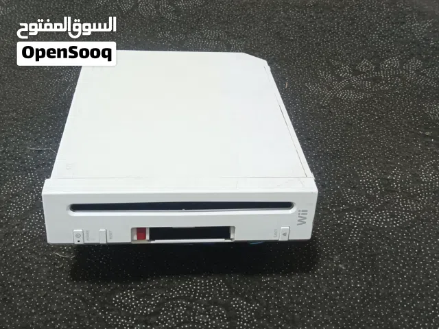 جهاز وي مستعمل استعمال خفيف لا يوجد في اي مشاكل