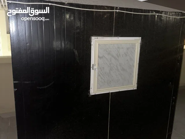 منزل ببغاء للبيع مع مكيف مركزي صغير