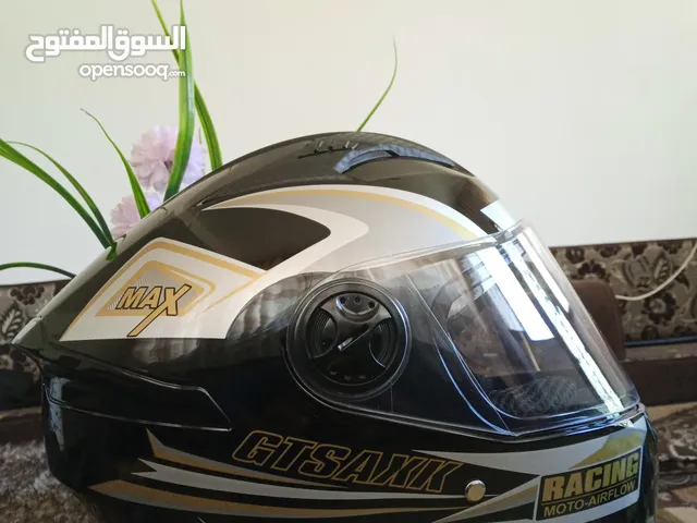 خوذه جديده للبيع لم تستعمل