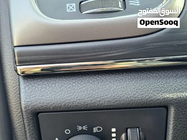 2021, جيب, جراند شيروكى, Altitude X