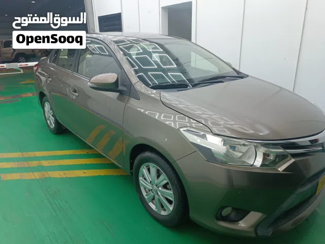 تويوتا يارس 2014 للبيع