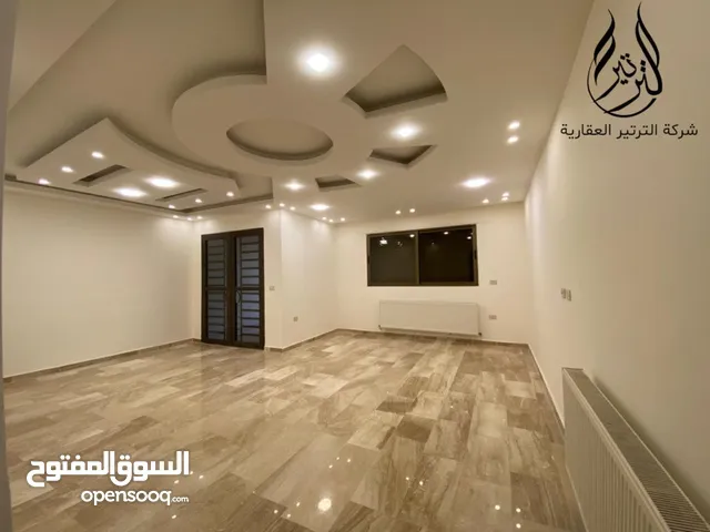 227 m2 4 Bedrooms Apartments for Sale in Amman Um El Summaq