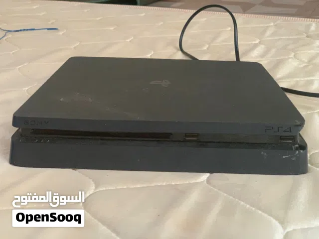 سوني فور متوفره