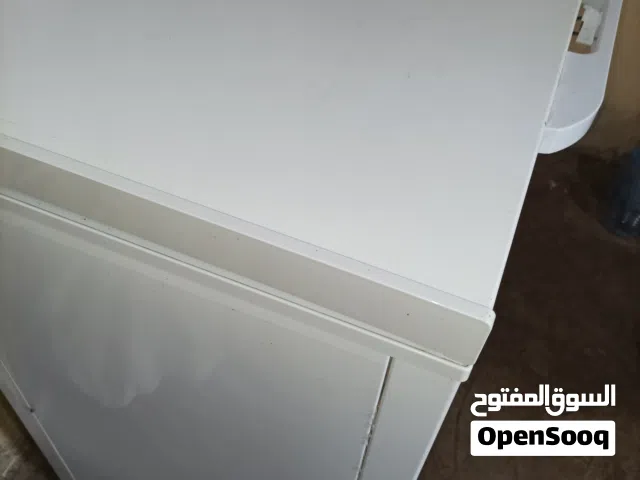 فريزر أفقي كوندور (Condor) بحالة ممتازة سعة 138 لتر