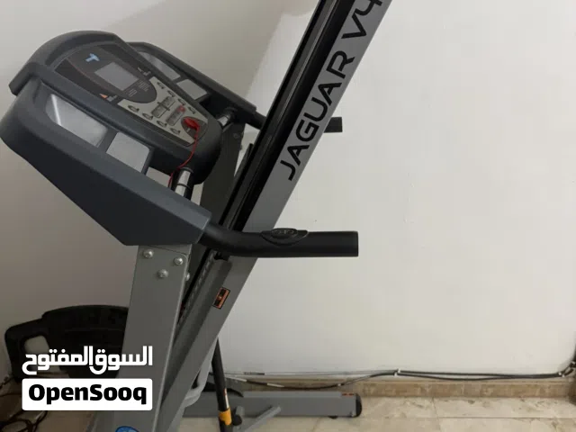 Defective Jaguar V4 Treadmill which