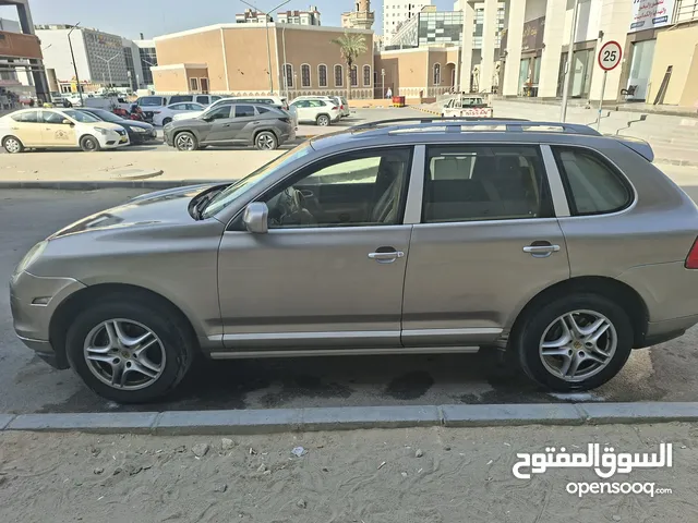 قطع غيار بورش كايين 2009