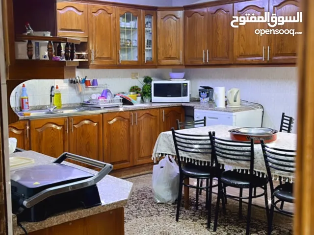 388 m2 4 Bedrooms Apartments for Sale in Amman Al Hashmi Al Shamali